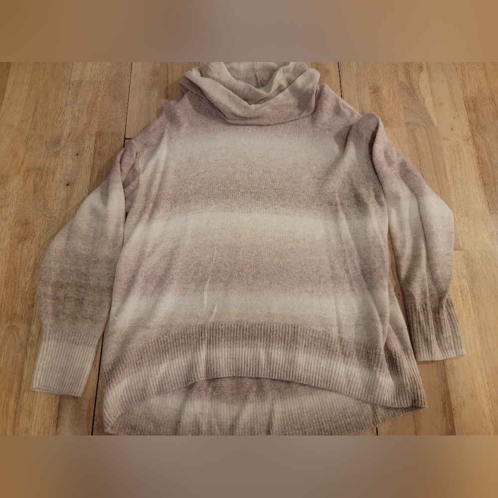 XS oversized American Eagle shirt/sweater